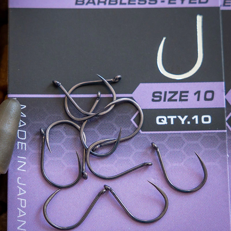 Matrix X9 Carp Wide Gape Barbless Eyed Hooks